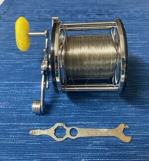 Vintage Penn Long Beach #67 Reel and Tool Used 85B